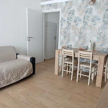 Coral Holiday Syracuse Bagian luar foto