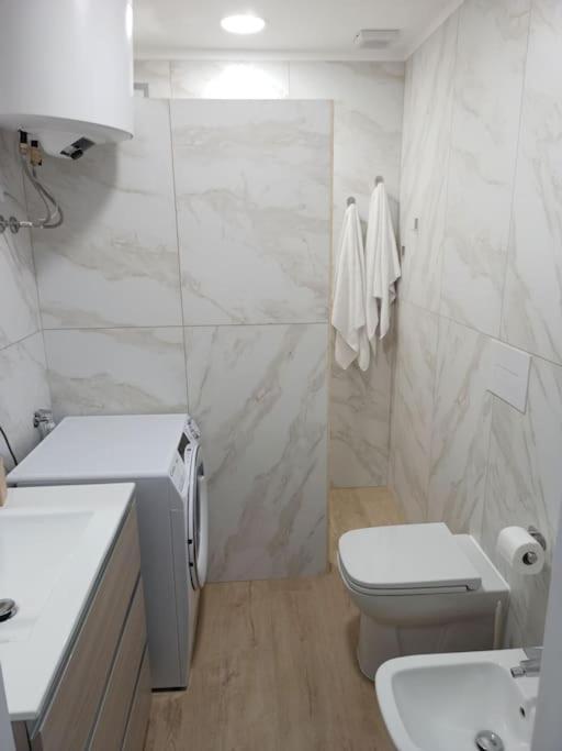 Coral Holiday Syracuse Bagian luar foto
