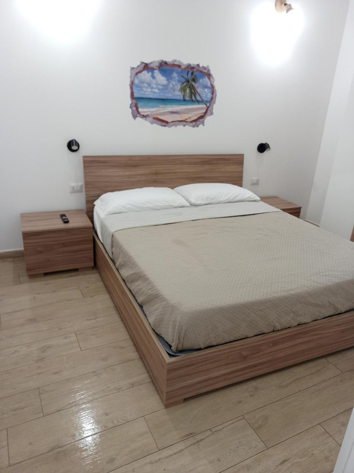 Coral Holiday Syracuse Bagian luar foto